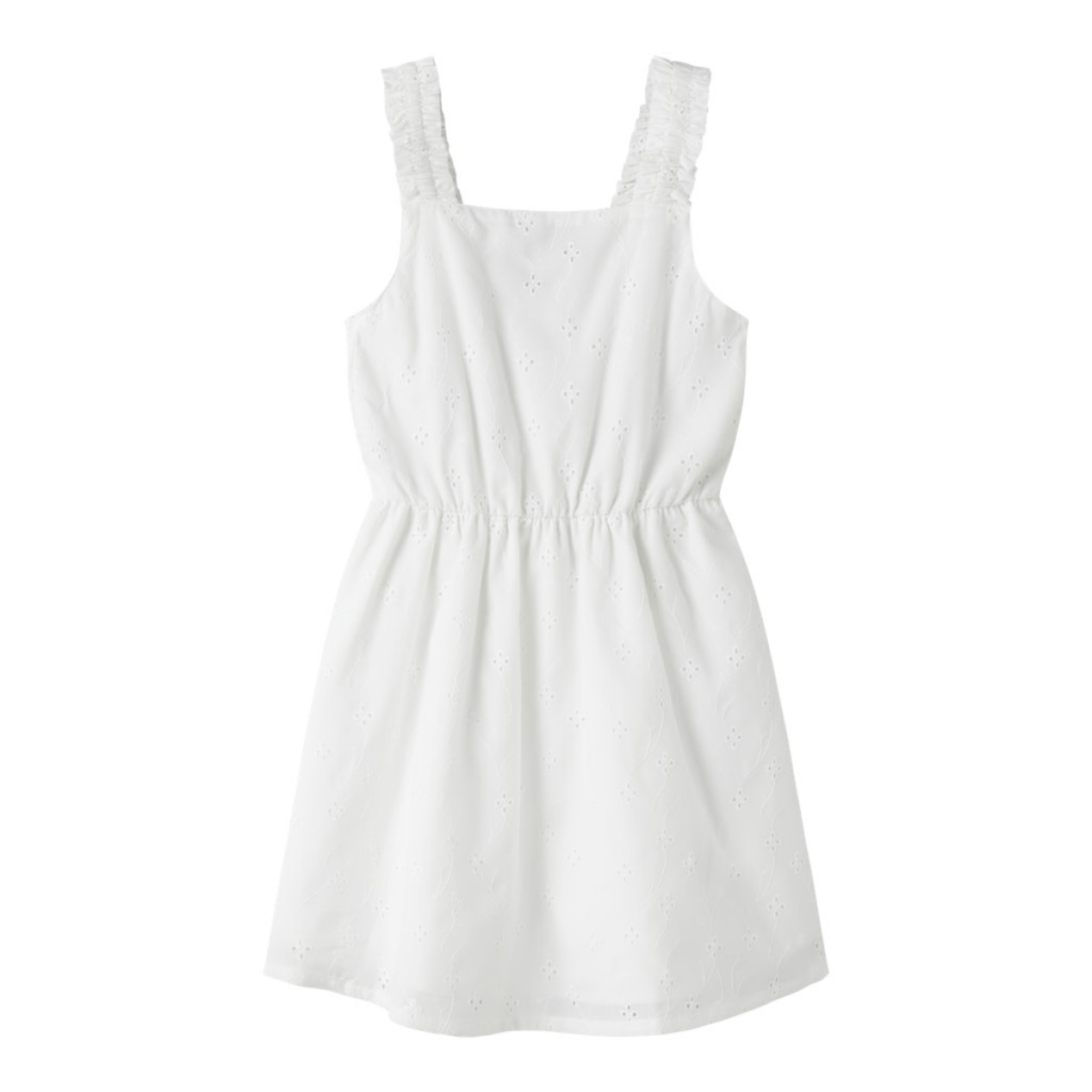 Hvit sommerkjole pike